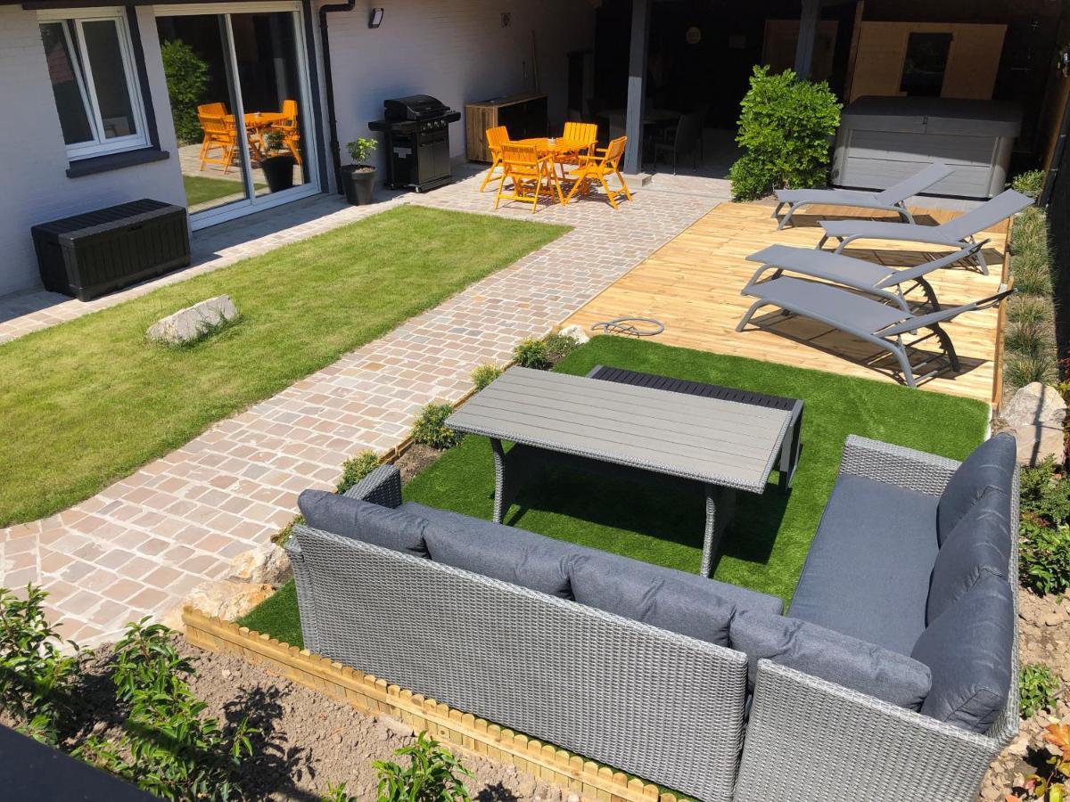 Aux Portes Des Lacs Ardres Exterior photo